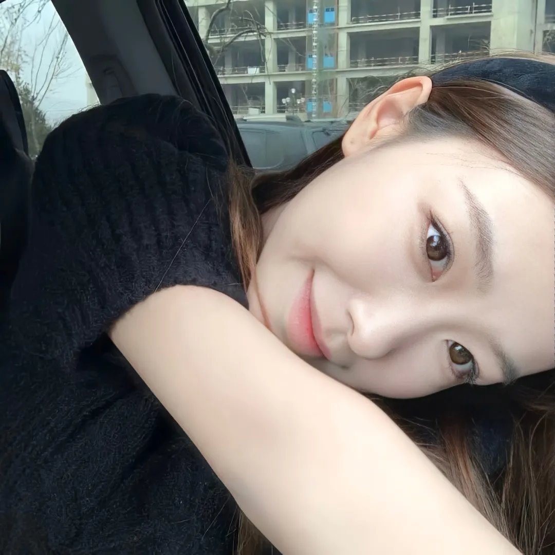 杰森·莫玛